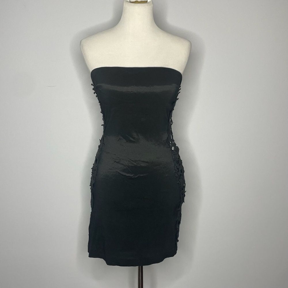Ynes- Black Strapless Dress with Crochet Detail on the Side